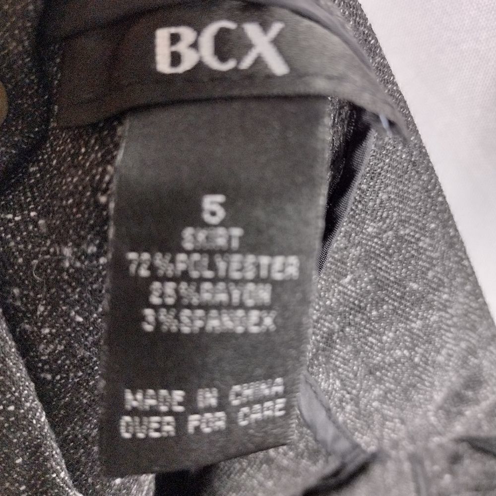 BCX skirt - Picture 3 of 6
